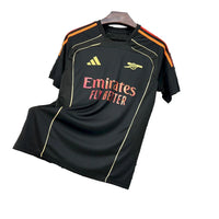 Maillot d'avant-match d'Arsenal - 25/26